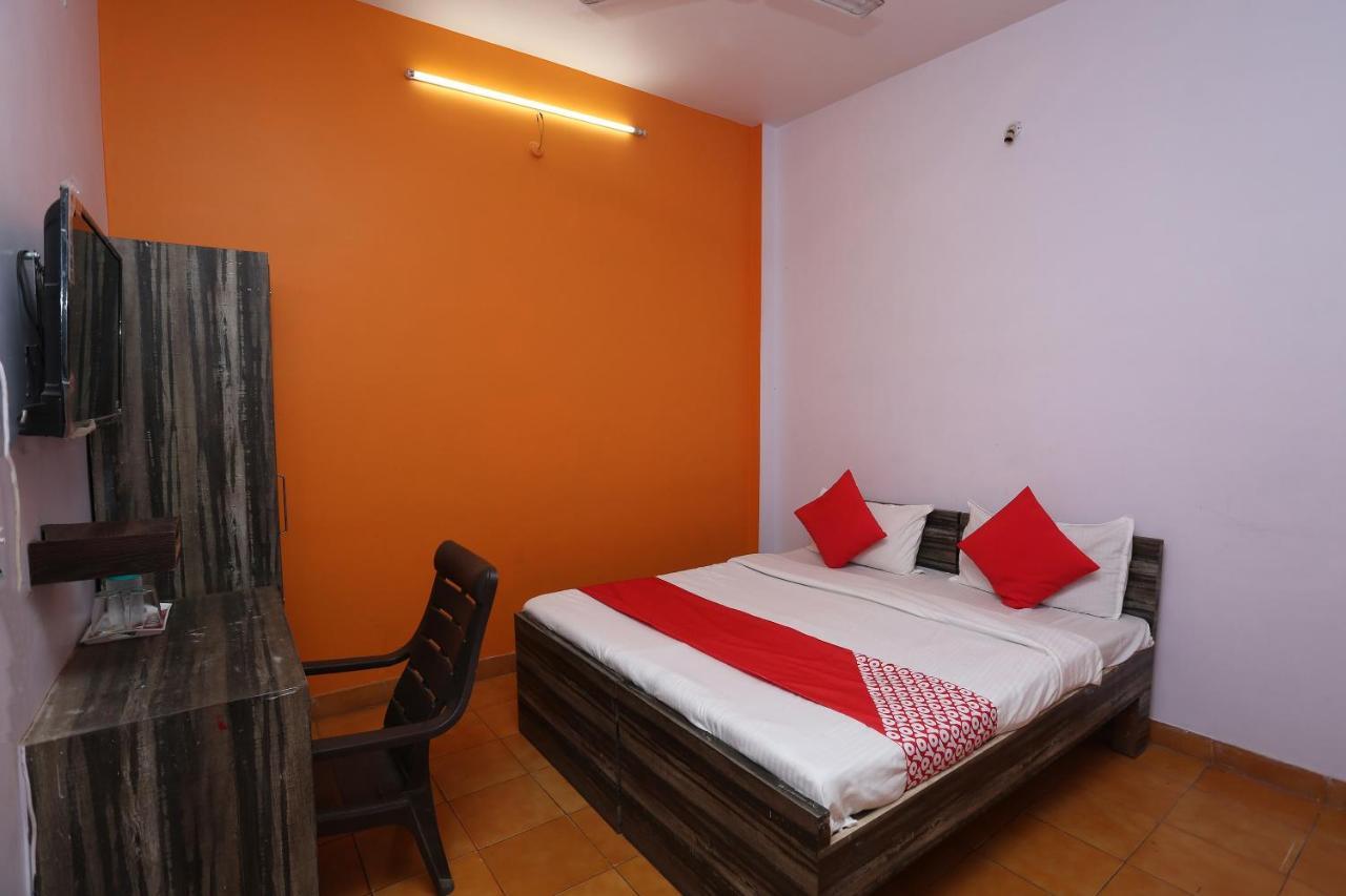 Oyo 37533 Hotel Ashirwad Jabalpur Exteriér fotografie