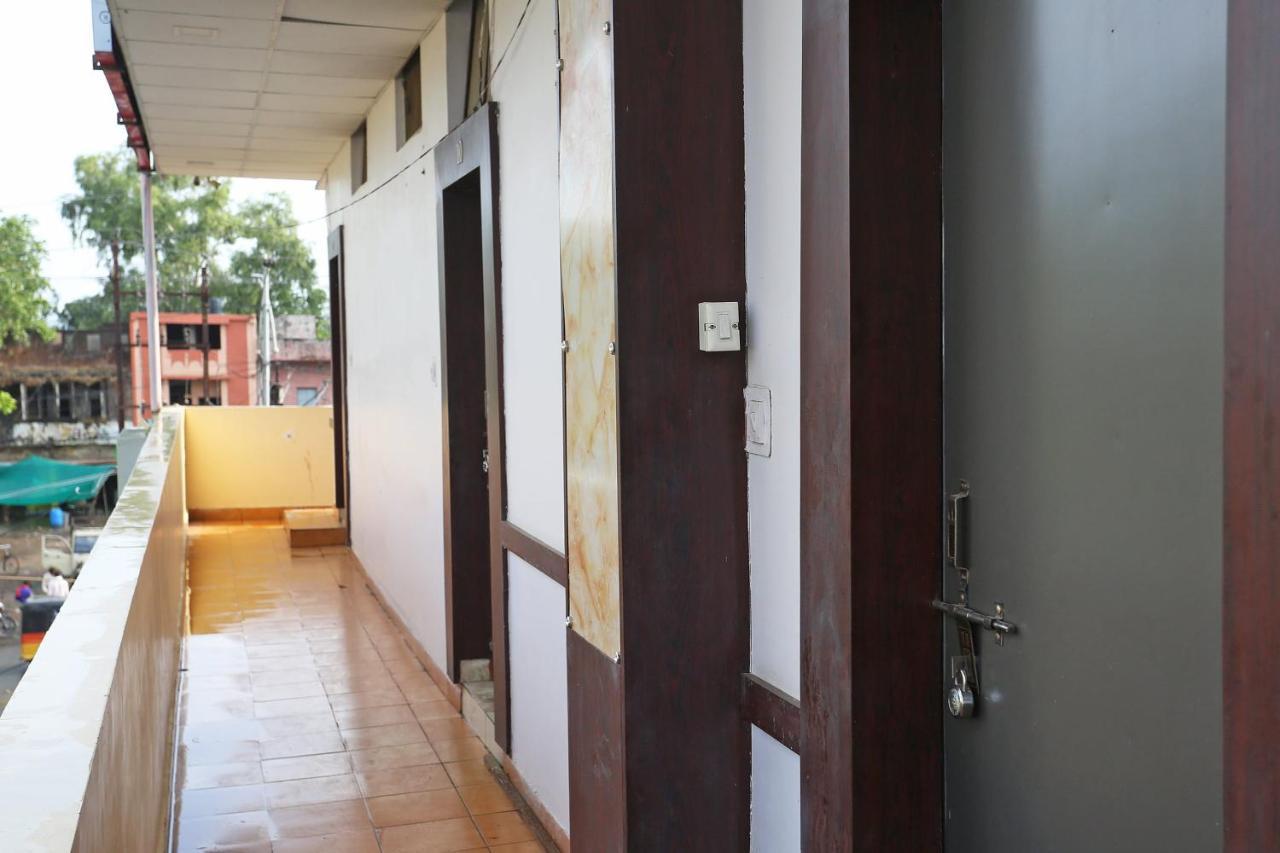 Oyo 37533 Hotel Ashirwad Jabalpur Exteriér fotografie